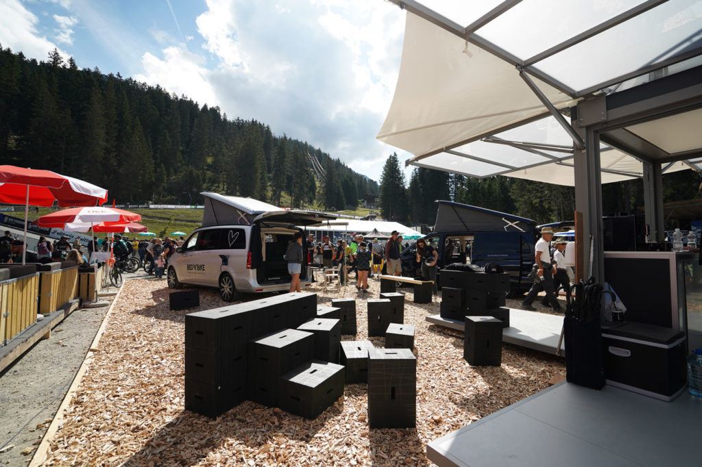 Event und Veranstaltungsmöbel Multifunktionsmöbel Lenzerheide Xbrick