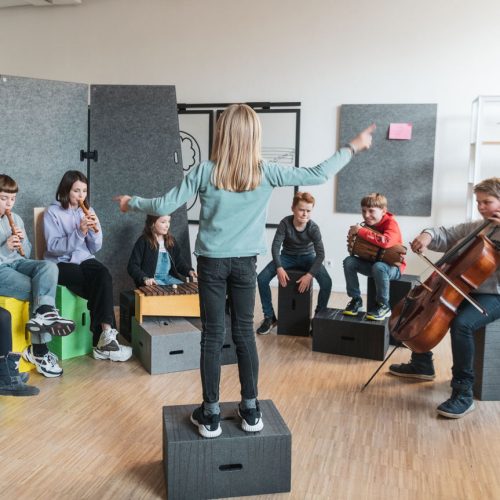 Sitzmöglichkeit Musikschule Sitzkreis